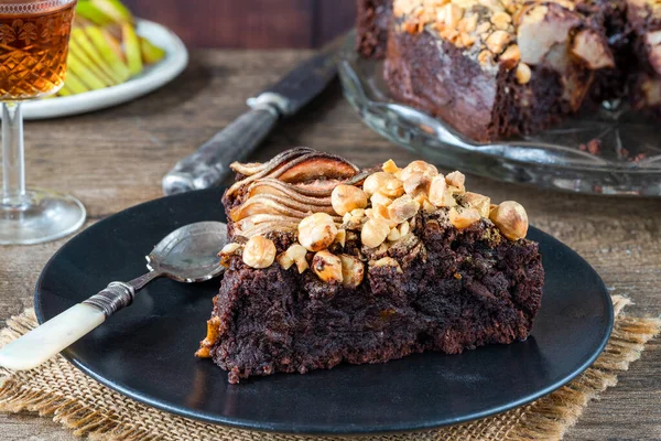 Vochtige Chocolade Peer Gouden Hazelnoot Torte — Stockfoto