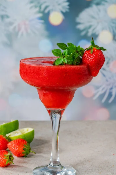 Daiquiri Aux Fraises Congelé Rhum Blanc Garni Fruits Frais — Photo