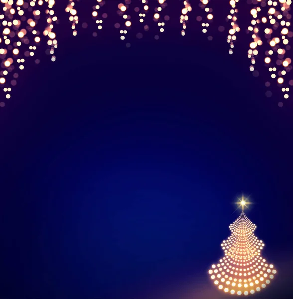 Julgran Med Belysning Isolerad Blå Himmel Bakgrund — Stockfoto