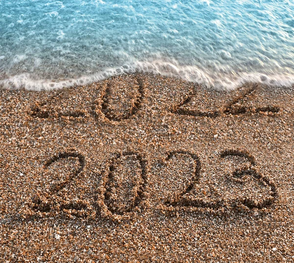 Testo 2023 2022 Scritto Mano Superficie Sabbiosa — Foto Stock