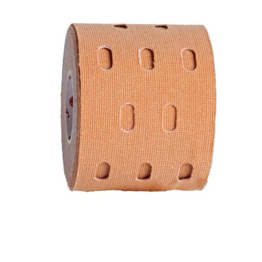 Rusya, YAROSLAVL - 02 Mart 2021. Sağlam yüz ve boyun derisi için bej renkli kinesio bantları