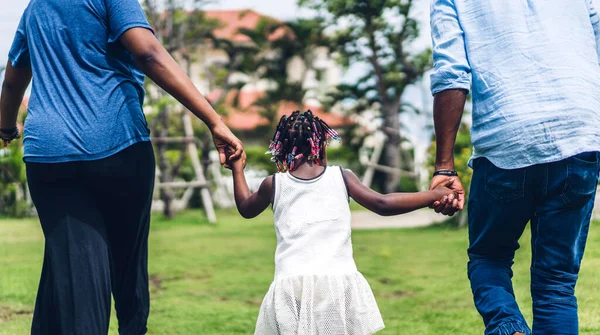Portrait Genießen Glückliche Liebe Schwarze Familie Afrikanisch Amerikanische Vater Und — Stockfoto