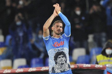 Napoli 'li Fabian Ruiz, Napoli ile Napoli arasında oynanan İtalya Serie A şampiyonası maçında Napoli 4, Lazio 0, Napoli' deki Diego Armando Maradona Stadyumu 'nda oynandı. Napoli, İtalya, 28 Kasım 2021. 