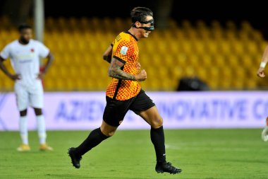 Benevento 'nun Gianluca Lapadula oyuncusu, Benevento ile Cittadella arasındaki İtalya Serie B şampiyonluğu maçında, Benevento' daki Ciro Vigorito Stadyumu 'nda oynanan maç 4-1' dir. Benevento, İtalya, 21 Eylül 2021. 
