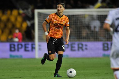 Benevento 'lu Federico Barba, Benevento ile Lecce arasındaki İtalyan Serie B şampiyonluğu maçında Ciro Vigorito Stadyumu' nda oynanan final maçında 0-0 yenildi. Benevento, İtalya, 10 Eylül 2021. 
