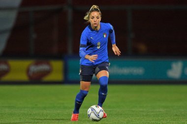 İtalya 'nın Valentina Giacinti oyuncusu, İtalya ile Hırvatistan arasındaki 2023 Dünya Kupası ön eleme maçında oynanan final maçı sonucu 3-0 olan Castel Di Sangro' daki Teofilo Patini Stadyumu 'nda oynandı. Castel di sangro, İtalya, 22 Ekim 2021. 