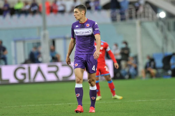 Dusan Vlahovic Gracz Fiorentina Podczas Meczu Włoskiej Ligi Serie Pomiędzy — Zdjęcie stockowe