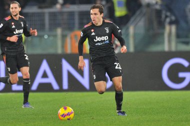 Juventus 'lu Federico Chiesa oyuncusu, Lazio ile Juventus arasındaki İtalyan SerieA şampiyonluğu maçında, final maçı 0-2, Roma Olimpiyat Stadyumu' nda oynandı. Roma, İtalya, 20 Kasım 2021. 