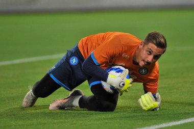 Napoli 'li Davide Marfella oyuncusu, Napoli ve Benevento arasındaki dostluk maçı sonucu 1-5, Diego Armando Maradona Stadyumu' nda oynandı.. 