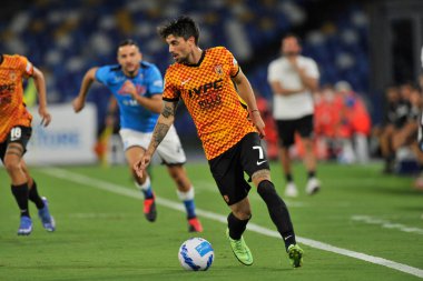 Benevento 'lu Salvatore Elia oyuncusu, Napoli ve Benevento arasındaki dostluk maçı sonucu 1-5 olan maçta Diego Armando Maradona Stadyumu' nda oynandı..
