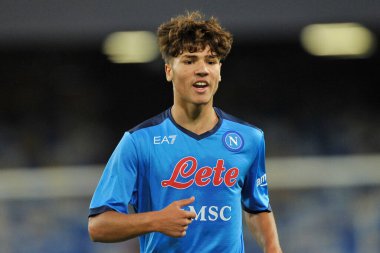 Napoli 'li Antonio Vergara oyuncusu, Napoli ve Benevento arasındaki dostluk maçı sonucu 1-5, Diego Armando Maradona Stadyumu' nda oynanan maç sırasında.