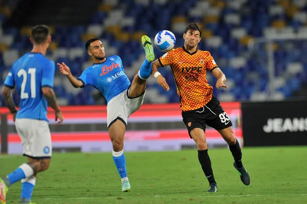 Napoli 'nin Adam Ounas oyuncusu, Napoli ve Benevento arasındaki dostluk maçı sonucu 1-5, Diego Armando Maradona Stadyumu' nda oynandı..