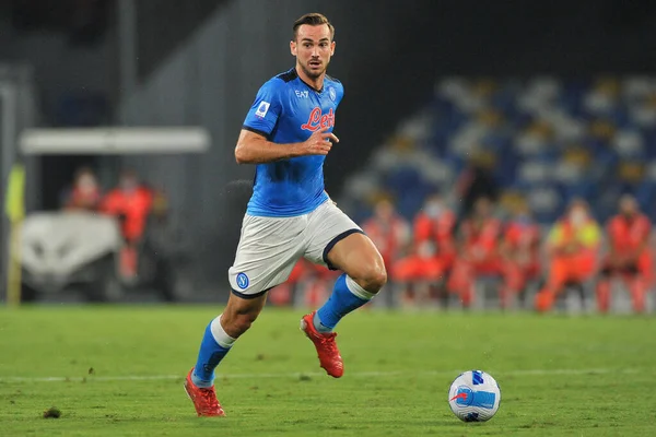 Napoli 'li Fabian Ruiz, Napoli ile Cagliari arasındaki İtalya SerieA ligi maçında Diego Armando Maradona Stadyumu' nda oynanan maçın final maçı 2-0 'dı. Napoli, İtalya, 26 Eylül 2021.