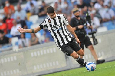 Juventus 'lu Alvaro Morata, Napoli ile Juventus arasındaki İtalyan SerieA ligi maçında Diego Armando Maradona Stadyumu' nda oynanan maçın son maçı 2-1 'dir. Napoli, İtalya, 11 Eylül 2021. 