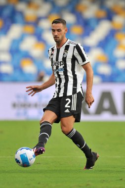 Juventus 'lu Mattia De Sciglio, Napoli ile Juventus arasındaki İtalya SerieA Ligi maçında Diego Armando Maradona Stadyumu' nda oynanan maçın son maçı 2-1 'dir. Napoli, İtalya, 11 Eylül 2021. 