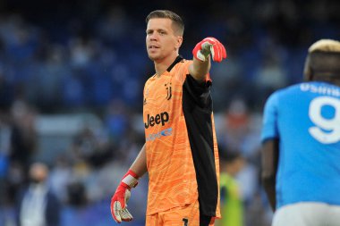 Juventus 'lu Wojciech Szczesny, Napoli ile Juventus arasındaki İtalyan SerieA ligi maçında Diego Armando Maradona Stadyumu' nda oynanan maçın son maçı 2-1 'dir. Napoli, İtalya, 11 Eylül 2021. 