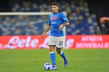 Napoli 'den Giovanni Di Lorenzo, Napoli ile Juventus arasındaki İtalya SerieA ligi maçında Diego Armando Maradona Stadyumu' nda oynanan maçın son maçı 2-1 'dir. Napoli, İtalya, 11 Eylül 2021. 