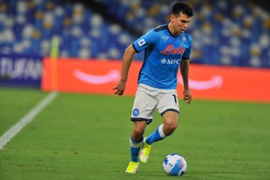 Napoli 'li Hirving Lozano oyuncusu, Napoli ile Juventus arasındaki İtalyan SerieA ligi maçında, final maçı 2-1, Diego Armando Maradona Stadyumu' nda oynandı. Napoli, İtalya, 11 Eylül 2021. 