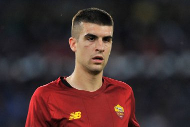 Roma 'nın Gianluca Mancini oyuncusu, Roma' daki Olimpiyat Stadyumu 'nda oynanan İtalya Serie A final maçında Roma ile Napoli arasındaki 0-0' lık final maçı sırasında oynanan karşılaşma oldu..