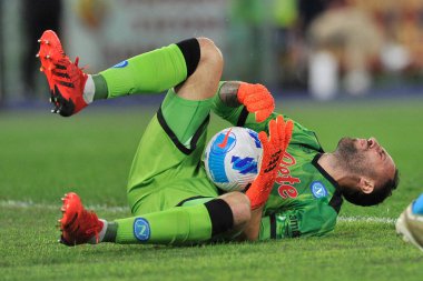 Napoli 'li David Ospina, Roma' nın Napoli Olimpiyat Stadyumu 'nda oynanan İtalya Serie A final maçında Roma ile Napoli arasındaki 0-0' lık final karşılaşmasında oynadı..
