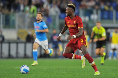 Roma 'nın Tammy Abraham oyuncusu, Roma' daki Olimpiyat Stadyumu 'nda oynanan İtalya Serie A finalinde Roma ile Napoli arasında 0-0' lık final maçı sırasında oynanan karşılaşmada,.