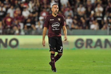 Salernitana 'lı Franck Ribery oyuncusu, Salernitana ile Verona arasındaki İtalyan Serie A ligi maçında, final maçı 2-2, Salerno' daki Arechi Stadyumu 'nda oynandı. Salerno, İtalya, 22 Eylül 2021.