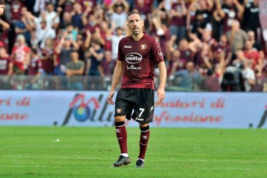 Salernitana 'lı Franck Ribery oyuncusu, Salernitana ile Genoa arasındaki İtalya SerieA şampiyonluğu maçında, final maçı 1-0 Salerno' daki Arechi Stadyumu 'nda oynandı. Salerno, İtalya, 02 Eylül 2021. 