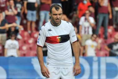 Cenova 'nın Goran Pandev oyuncusu, Salernitana ile Cenova arasındaki İtalya SerieA şampiyonası maçında Salerno' daki Arechi Stadyumu 'nda oynanan final maçı 1-0 oldu. Salerno, İtalya, 02 Eylül 2021.