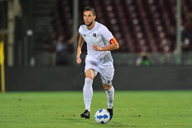 Salernitana ile Reggina arasındaki İtalya Kupası maçında Lorenzo Crisetig, Salerno 'daki Arechi Stadyumu' nda oynanan final maçında 2-0 yenildi. Salerno, İtalya, 16 Ağustos 2021.