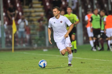 Reggina 'lı Ivan Lakiceviç, Salernitana ile Reggina arasındaki İtalya Kupası maçında Salerno' daki Arechi Stadyumu 'nda oynanan final maçında 2-0 yenildi. Salerno, İtalya, 16 Ağustos 2021.