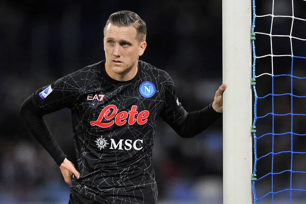 Napoli 'nin Piotr Zielinski oyuncuları, Napoli ile Torino arasındaki İtalya Serie A ligi maçında 1-0, Diego Armando Maradona Stadyumu' nda oynandı.. 
