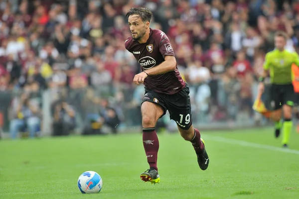 Salernitana 'dan Luca Ranieri, Salernitana ile Salernitana arasında oynanan İtalya Serie A şampiyonası final maçı 2-4, Salerno' daki Aerechi Stadyumu 'nda oynandı..