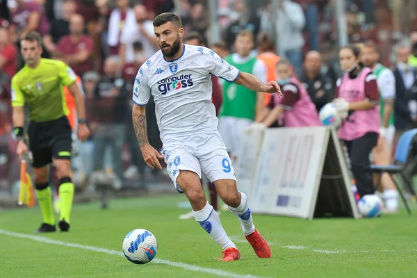 Salernitana 'dan Patrick Cutrone, Salernitana ile Salernitana arasında oynanan İtalya Serie A şampiyonası final maçı 2-4, Salerno' daki Aerechi Stadyumu 'nda oynandı..