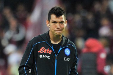 Napoli 'nin Hirving Lozano oyuncusu, Salernitana ile Napoli arasında oynanan İtalya Serie A şampiyonluğu maçında Salerno' daki Arechi Stadyumu 'nda oynanan maç 1-0 berabere sonuçlandı. Salerno, İtalya, 31 Ekim 2021.