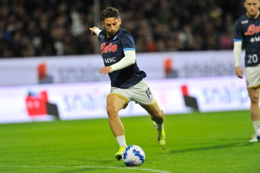 Napoli 'nin Dries Mertens oyuncusu, Salernitana ile Napoli arasında oynanan İtalya Serie A şampiyonluğu maçında Salerno' daki Arechi Stadyumu 'nda oynanan final maçı 1-0' dır. Salerno, İtalya, 31 Ekim 2021.