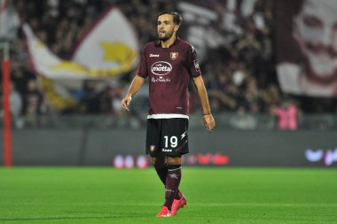 Salernitana 'dan Luca Ranieri, Salernitana' nın Napoli 'ye karşı oynanan İtalya Serie A şampiyonluğu maçında Salerno' daki Arechi Stadyumu 'nda oynanan maçın final maçı 1-0 berabere sonuçlandı. Salerno, İtalya, 31 Ekim 2021. 
