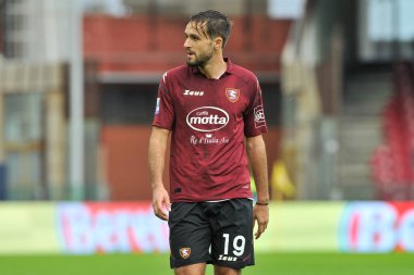 Salernitana 'lı Luca Ranieri, Salernitana ile Sampdoria arasındaki İtalyan SerieA şampiyonası maçında, final maçı 0-2, Salerno' daki Arechi Stadyumu 'nda oynandı. Salerno, İtalya, 21 Kasım 2021. 