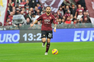 Salernitana 'nın Grigoris Kastanos oyuncusu, Salernitana ile Sampdoria arasındaki İtalya SerieA şampiyonası maçında, final maçı 0-2, Salerno' daki Arechi Stadyumu 'nda oynandı. Salerno, İtalya, 21 Kasım 2021. 