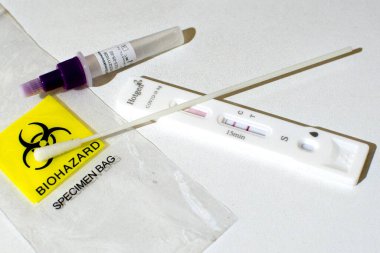 İtalya: Sars - Cov-2 Antijen Hızlı Testi, olumlu sonuç.