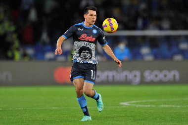 Napoli 'nin Hirving Lozano oyuncusu, Napoli ve Verona arasında oynanan İtalya Serie A şampiyonluğu maçında Diego Armando Maradona Stadyumu' nda oynanan maç 1-1 'dir. Napoli, İtalya, 07 Kasım 2021. 