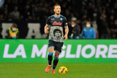 Napoli 'nin Amir Rrahmani oyuncusu, Napoli ile Verona arasında oynanan İtalya Serie A şampiyonluğu maçında Diego Armando Maradona Stadyumu' nda oynanan final maçı 1-1 'dir. Napoli, İtalya, 07 Kasım 2021.