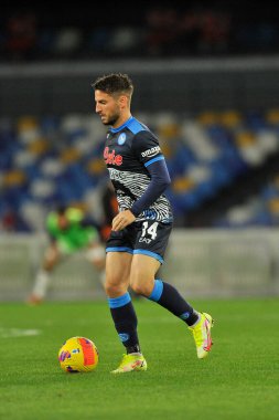 Napoli 'nin Dries Mertens oyuncusu, Napoli ile Verona arasında oynanan İtalya Serie A şampiyonluğu maçında Diego Armando Maradona Stadyumu' nda oynanan final maçı 1-1 'dir. Napoli, İtalya, 07 Kasım 2021. 