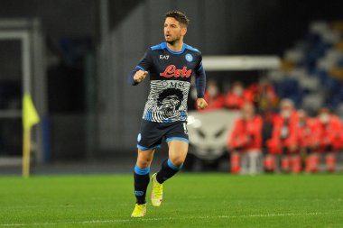 Napoli 'nin Dries Mertens oyuncusu, Napoli ile Verona arasında oynanan İtalya Serie A şampiyonluğu maçında Diego Armando Maradona Stadyumu' nda oynanan final maçı 1-1 'dir. Napoli, İtalya, 07 Kasım 2021. 