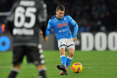 Napoli 'den Diego Demme, Napoli ile Napoli arasında oynanan İtalya Serie A şampiyonası maçında, Napoli 0, Empoli 1, Diego Armando Maradona Stadyumu' nda oynandı..