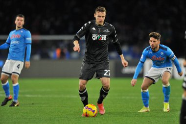 Empoli 'den Szymon Zurkowski, Napoli - Empoli 0, Empoli 1 arasındaki İtalyan Serie A şampiyonası maçında Diego Armando Maradona Stadyumu' nda oynanan maç sonucu. 