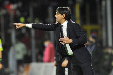 Simone Inzaghi 'nin Inter teknik direktörü, İtalya Serie A' nın Salernitana - Inter final maçı sırasında Salernitana 0, Inter 5, Arechi Stadyumu 'nda oynandı. Napoli, İtalya, 17 Aralık 2021. 
