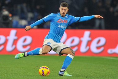 Napoli 'den Giovanni di Lorenzo, Napoli ile Spezia arasında oynanan İtalya Serie A şampiyonluğu maçında, Napoli 0, Spezia 1, Diego Armando Maradona Stadyumu' nda oynandı. Napoli, İtalya, 22 Aralık 2021. 