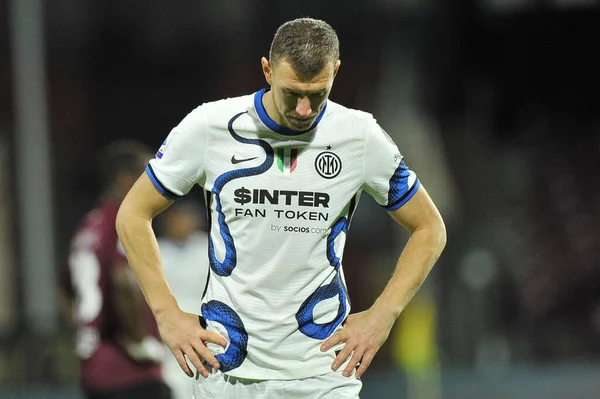 Edin Dzeko Zawodnik Inter Podczas Meczu Włoskiej Serie Mistrzostwa Między — Zdjęcie stockowe