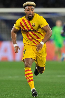 Barcellona 'dan Adama Traore, Napoli ile Barcellona arasındaki Uefa Europa Ligi karşılaşmasında Napoli 2, Barcellona 4' ün son maçı oldu. Maç Diego Armando Maradona Stadyumu 'nda oynandı. 