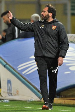 Benevento 'nun Fabio Caserta teknik direktörü, Benevento vs Spal final maçında Benevento 1, Spal 2, Ciro Vigorito' da oynandı. Benevento, İtalya, 07 Mayıs 2022. 